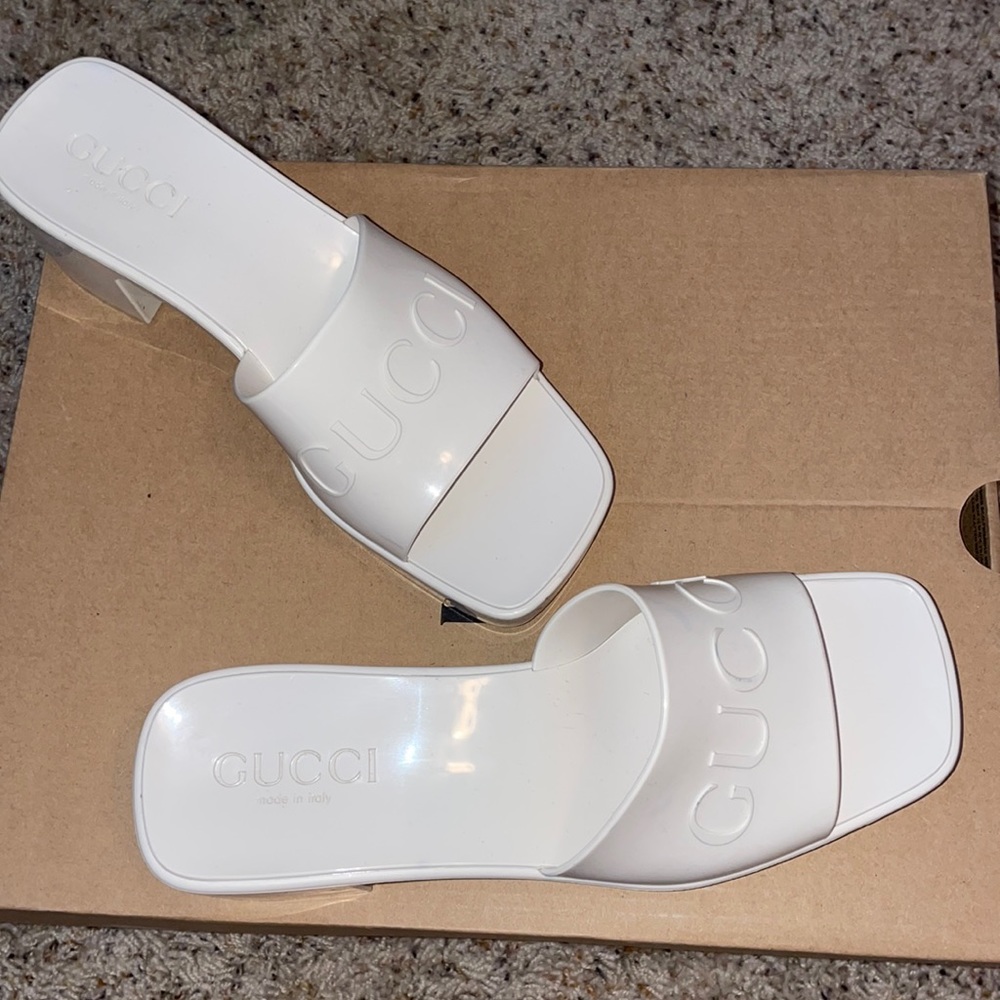 Gucci jelly slides